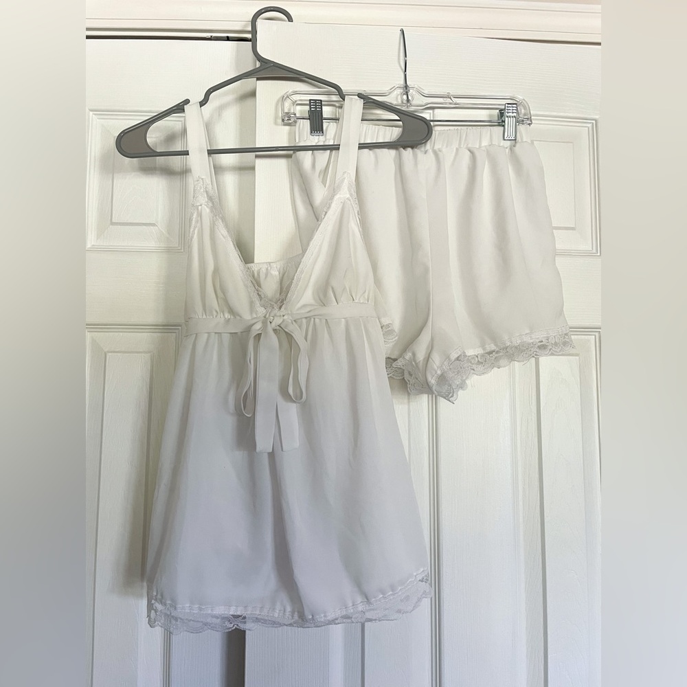SHEIN White Lace Lounge Set